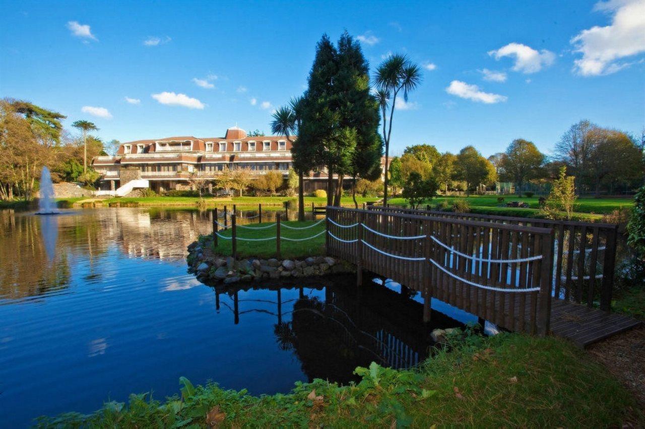 St. Pierre Park Hotel & Golf Saint Peter Port Exterior photo